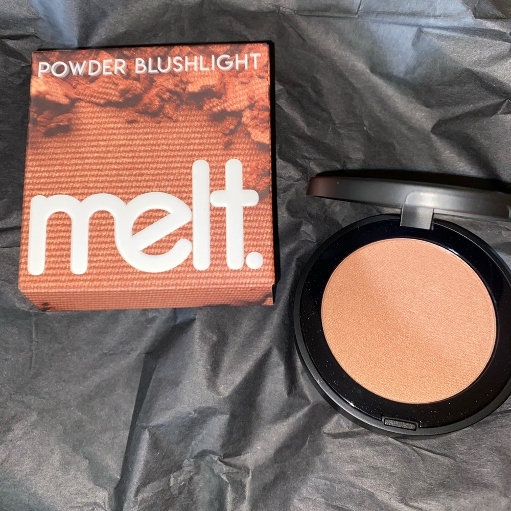 Melt Cosmetics Powder Blushlight in Lynx